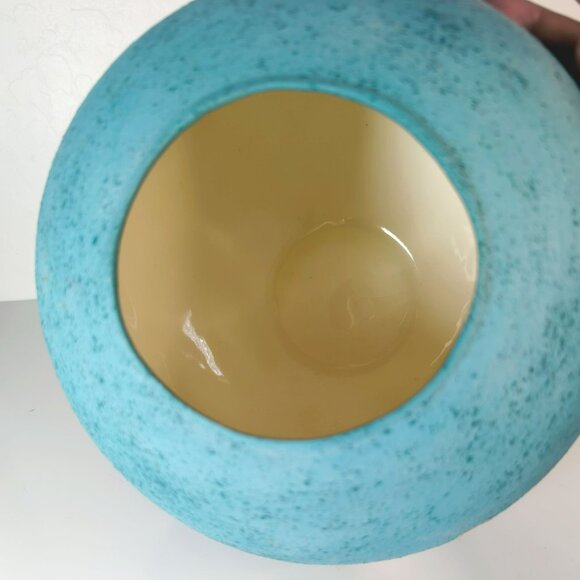 Vintage Southwest Pottery Round Ceramic Vase Gold Trim Mountain Desert Scene - Picture 3 of 6